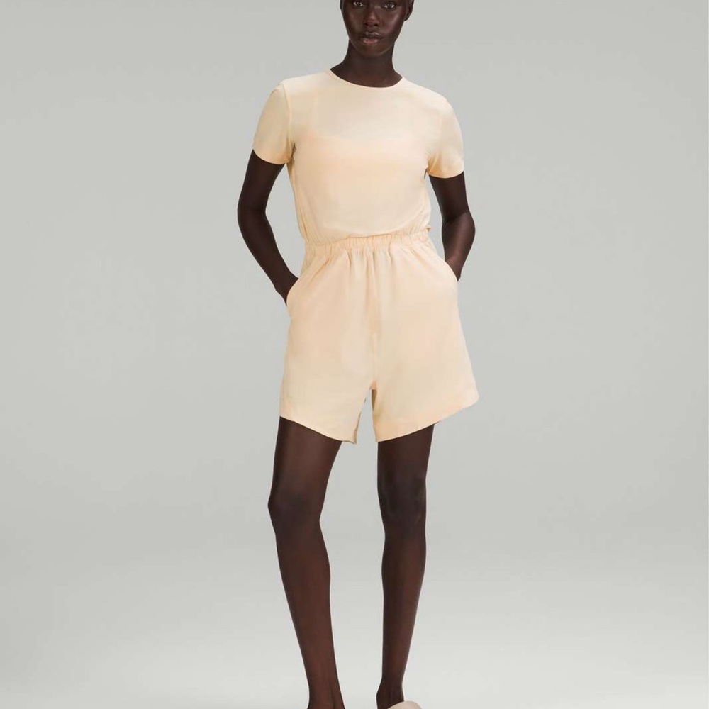 NWT Size 6 Lululemon Athletica Cream High-Neck Romper